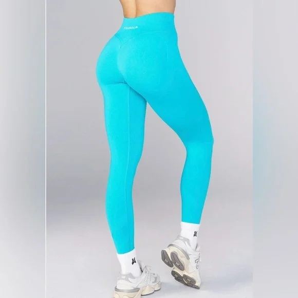 YoungLA W252 Curve Hourglass Leggings - Picture 2 of 9